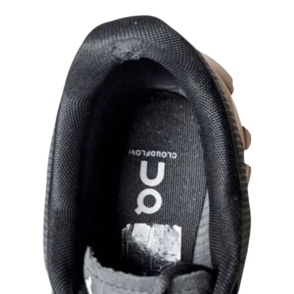 ON RUNNING Cloudflow 'Rock/Rose' Running Shoes Size 8.5